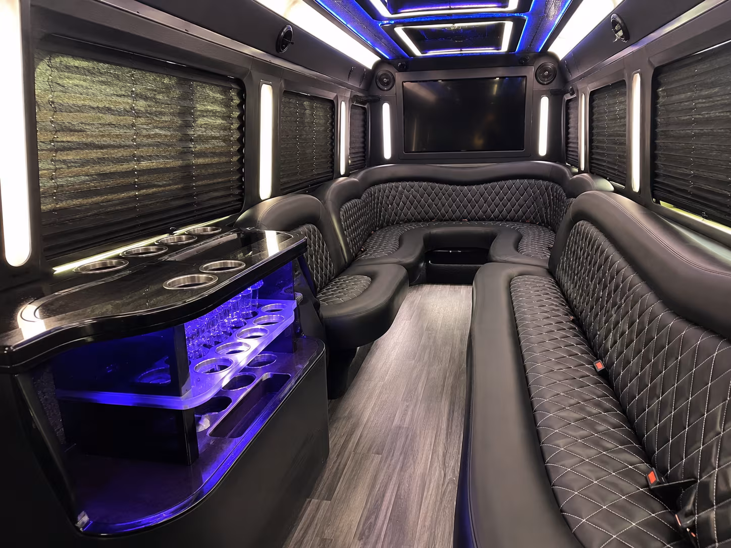 cambridge corporate party bus rental