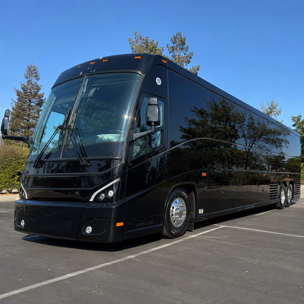 charter a bus from cambridge to new york city new haven or philadelphia