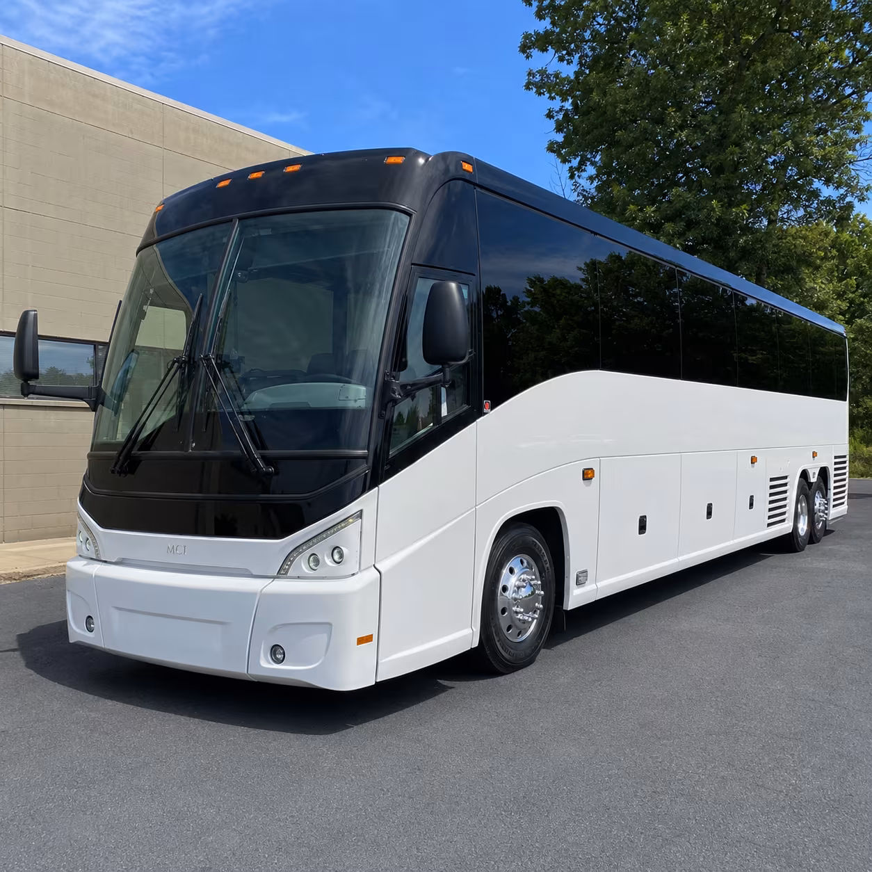 everett bus rentals